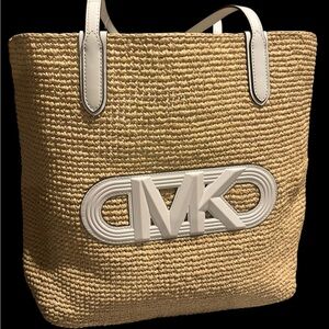 Michael Kors Woven Tan Tote XL Eliza Large Empire Logo👜